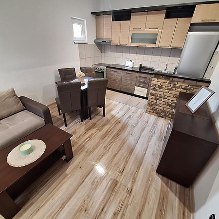 Matino Apartments 3 Valjevo Esterno foto